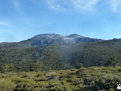 Loma del Noruego y Pinares de Valsaín;granada alpujarras vacaciones en grupo excursiones fin de añ